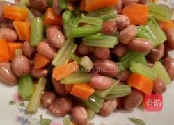 芹菜胡萝卜拌花生米的做法图解4