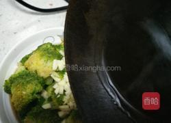 蒸鱼豉油西兰花的做法图解11