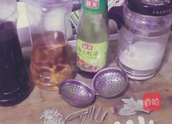 酸菜土豆炖鹅块的做法图解1