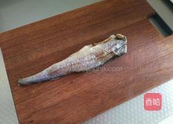 番茄辣汁鳕鱼的做法图解1