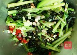 芹菜拌木耳的做法图解6