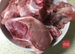 枸杞骨头汤的做法图解1