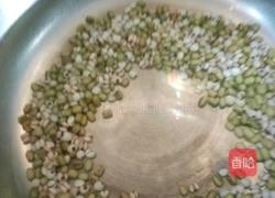 薏米绿豆红枣粥的做法图解3