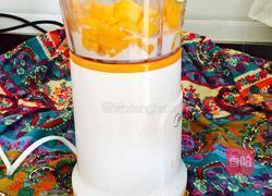 芒果慕斯杯（简单快捷版）的做法图解2