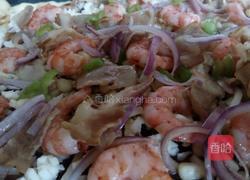 鲜虾培根披萨的做法图解3