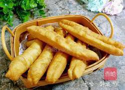 油条的做法图解1