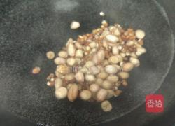 小米江豆花生米粥的做法图解7