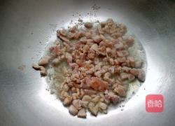 豌豆白果炒肉丁的做法图解6