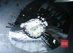 大头菜焖鲩鱼的做法图解2