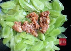 瘦肉炒莴苣片的做法图解7