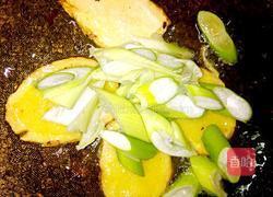 葱烧鸡翅的做法图解4