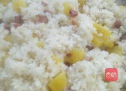 香肠菠萝糯米饭的做法图解4