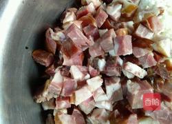 香肠菠萝糯米饭的做法图解2