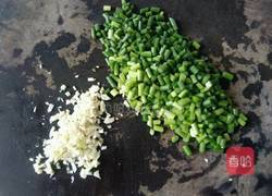 香辣蒜薹酱的做法图解2