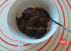 Illustration of making cornmeal glutinous rice balls with bean paste filling 5