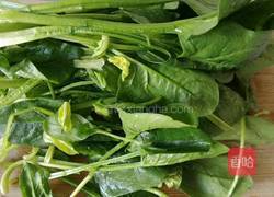 暮色炝菠菜的做法图解1