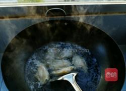 啤酒酱香鸡翅的做法图解2