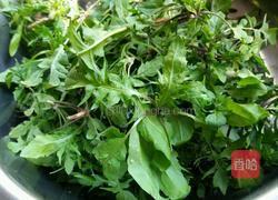 荠菜肉丸汤的做法图解1