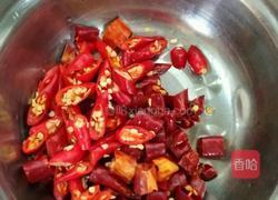 香辣牙签肉的做法图解1
