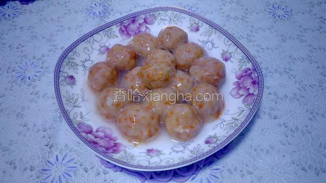 盛入盘中。如图。