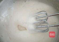 红丝绒杯子蛋糕的做法图解7