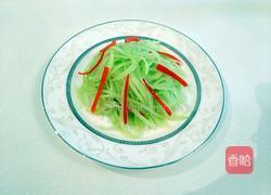 红椒莴笋丝的做法图解1
