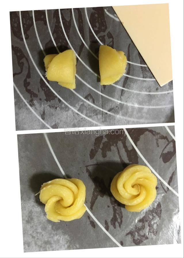 用刮刀切成2半成玫瑰花朵状；