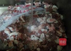 炖牛肉的做法图解1