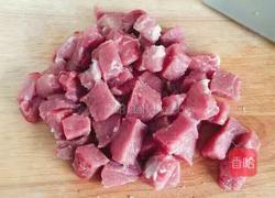 煮肉丸子汤的做法图解1