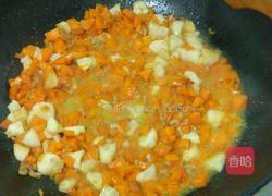 胡萝卜炒饭的做法图解4