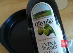 番茄酱版~培根红肠披萨〔9寸〕的做法图解10