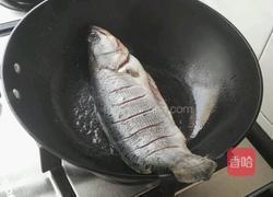 红烧海鲈鱼的做法图解4