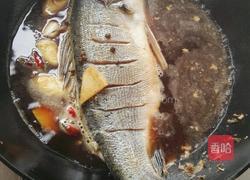 红烧海鲈鱼的做法图解7