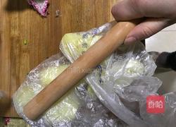 土豆虾泥球的做法图解2