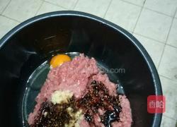 白菜饺子馅的做法图解4