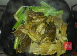 酸菜爆大肠的做法图解7