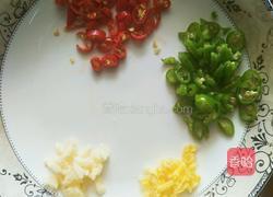 凉拌木耳的做法图解1