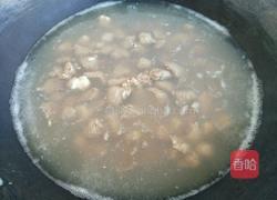 清汤牛肉炖萝卜的做法图解2