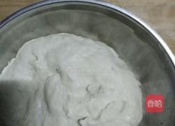 韭菜鸡蛋烙饼的做法图解1