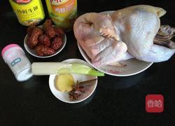 金鸡贺岁滋补汤的做法图解1