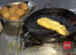 油条的做法图解3