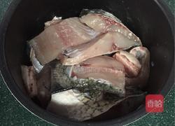 红糟裹鱼的做法图解1