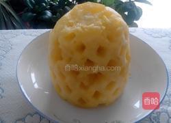 盐水甜菠萝的做法图解1