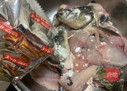 快手酸菜鱼的做法图解3