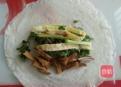 荠菜春卷的做法图解13
