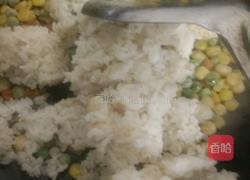 四兄弟炒饭的做法图解3