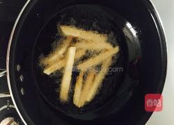 椰糖地瓜条的做法图解3