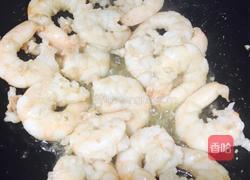 滑蛋炒虾仁的做法图解13