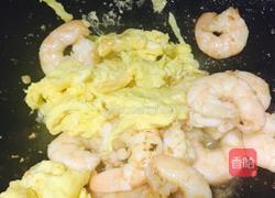 滑蛋炒虾仁的做法图解14