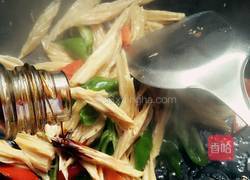 双椒炒腐竹的做法图解8
